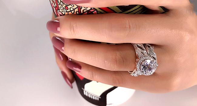 Jeulia 4 Carat Openwork Ring Sets for Women 925 Sterling Silver Wedding Sets Rose Golden Round Cut Halo Engagement Ring White band CZ Solitaire Anniversary Promise Rings wedding set Sterling Silver Jeulia 4 Carat Openwork Ring Sets for Women 925 Sterling Silver Wedding Sets Rose Golden Round Cut Halo Engagement Ring White band CZ Solitaire Anniversary Promise Rings wedding set Sterling Silver