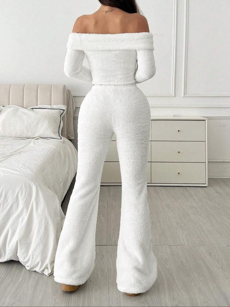 Autumn and winter women's soft plush suit, one shoulder short top+pants, milky white to show off temperament, suitable for both home and outdoor activities, lazy yet fashionable