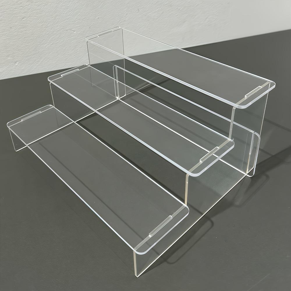 Display shelf with a modern and simple design, a multi-functional display shelf suitable for placing statues and models, which is space-saving and collectible.