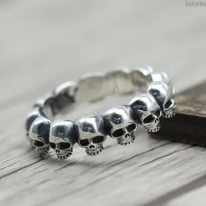 Vintage Distressed Skull Ring - Unisex Men's Jewelry, Bold Statement Pieces for Adults, High-Grade Accessories for Daily Street Wear, Men's Accessories for Adults to Achieve Bold Look