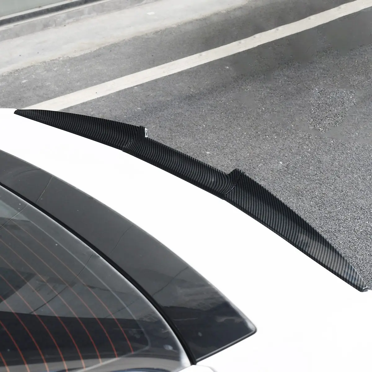 Car Rear Window Roof Spoiler, Soft Flexible Carbon Fiber Texture Roof Wing with Self-Adhesive Tape, Cuttable Auto Roof Trim Spoiler for Most Sedan Hatchback Vehicles, Automotive, Car Accessories