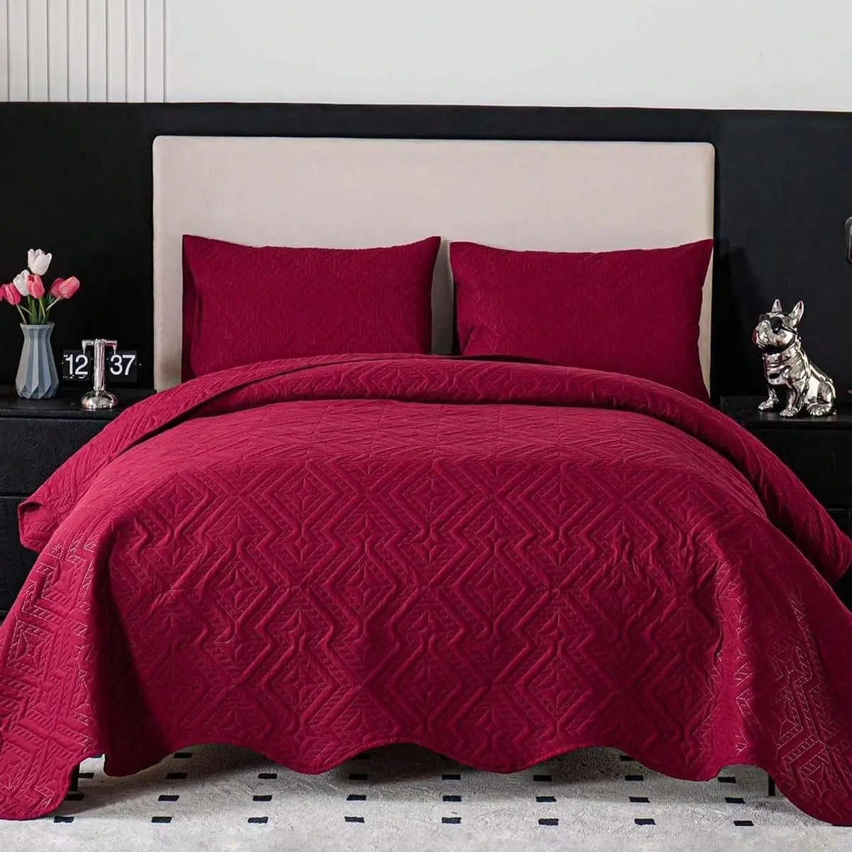 Elegant Bone Pattern Quilted Bedspread, Soft Breathable Polyester Fiber, Lace Trim Details, All-Season Bed Cover, Modern Cottage Style Bedroom Decor