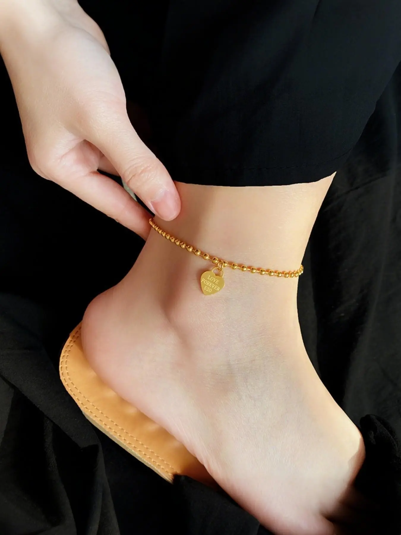 14k Beaded Heart Shaped Anklet Ankle Bracelets for Women, Engraved 'love Forever' Heart Pendant, Adjustable Thin Chain, Bohemian Summer Beach Footwear Accessory, Gift Jewelry