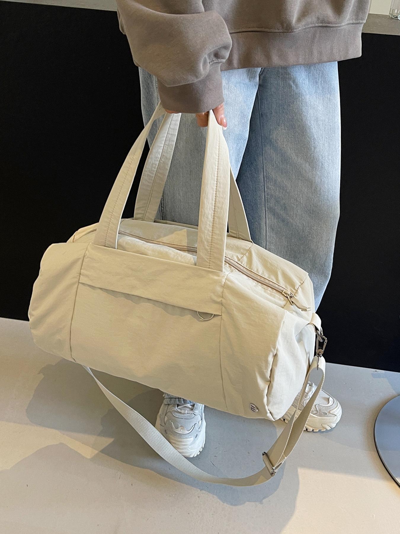 Women's large capacity fitness bag, gym bag, sports style, can be carried on one shoulder, casual commuter bag, light and practical, yoga bag, suitable for short trips, business trips, sports and fitness