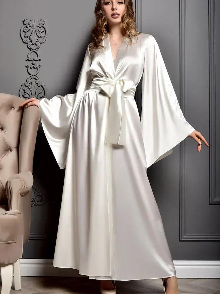 Maxi Bridal Robe Floor Length Wedding Kimono Satin Bachelorette Party Dressing Gown Boudoir Robe Gift for Friend Sexy Long Dress