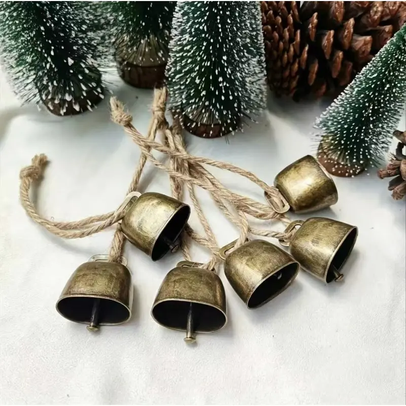 6 pieces/cow and sheep bells, pet bells, Christmas decorative hemp rope bells, cow bells with hemp rope, producing a crisp and loud sound, suitable for hanging on Christmas trees, doors, and as pet's outdoor bells.
