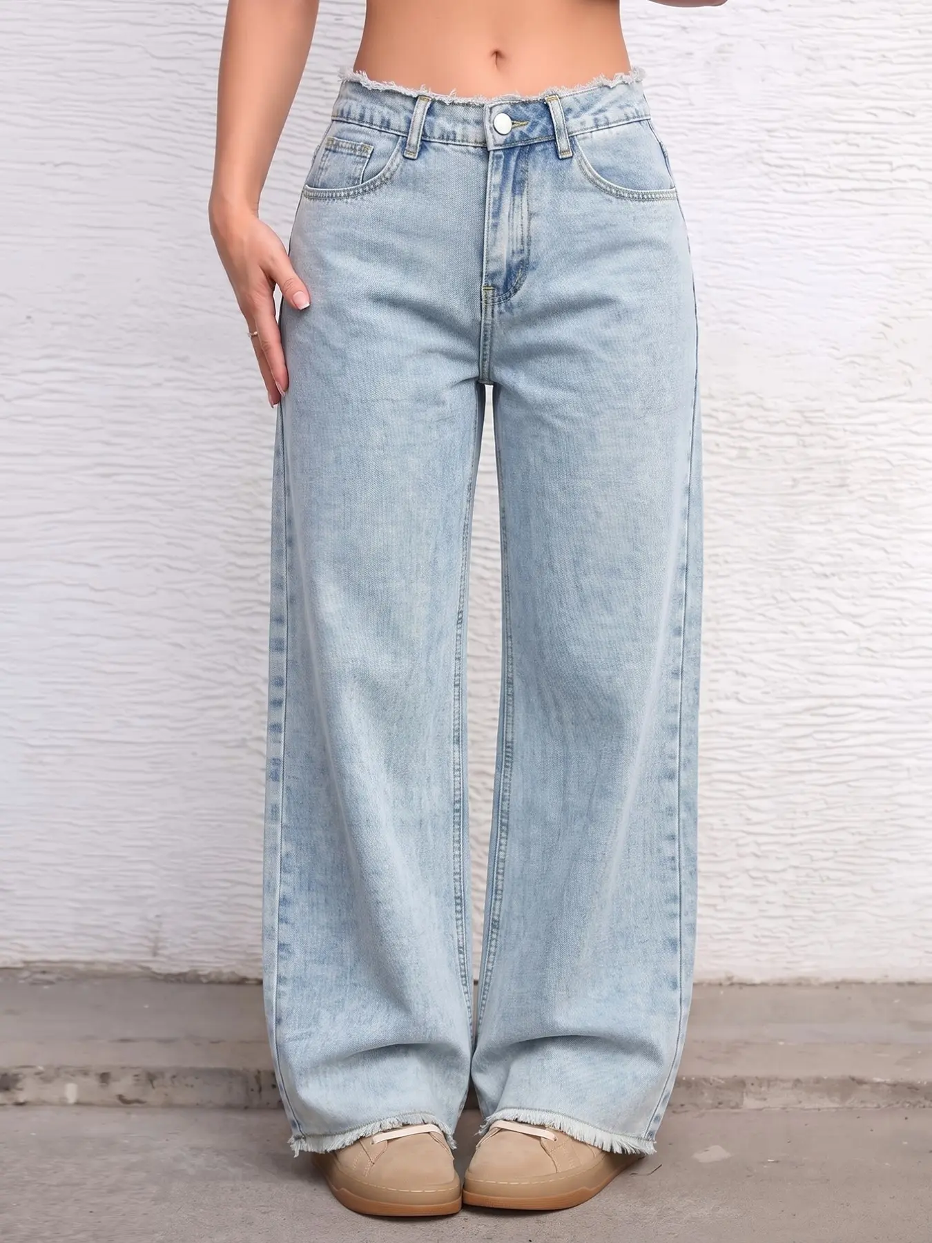 Chic Light Blue Acid Wash Wide Leg Jeans, Frayed Edge Design, Pocket Detail, Casual Loose Fit, All Season Wear, Trendy and Versatile