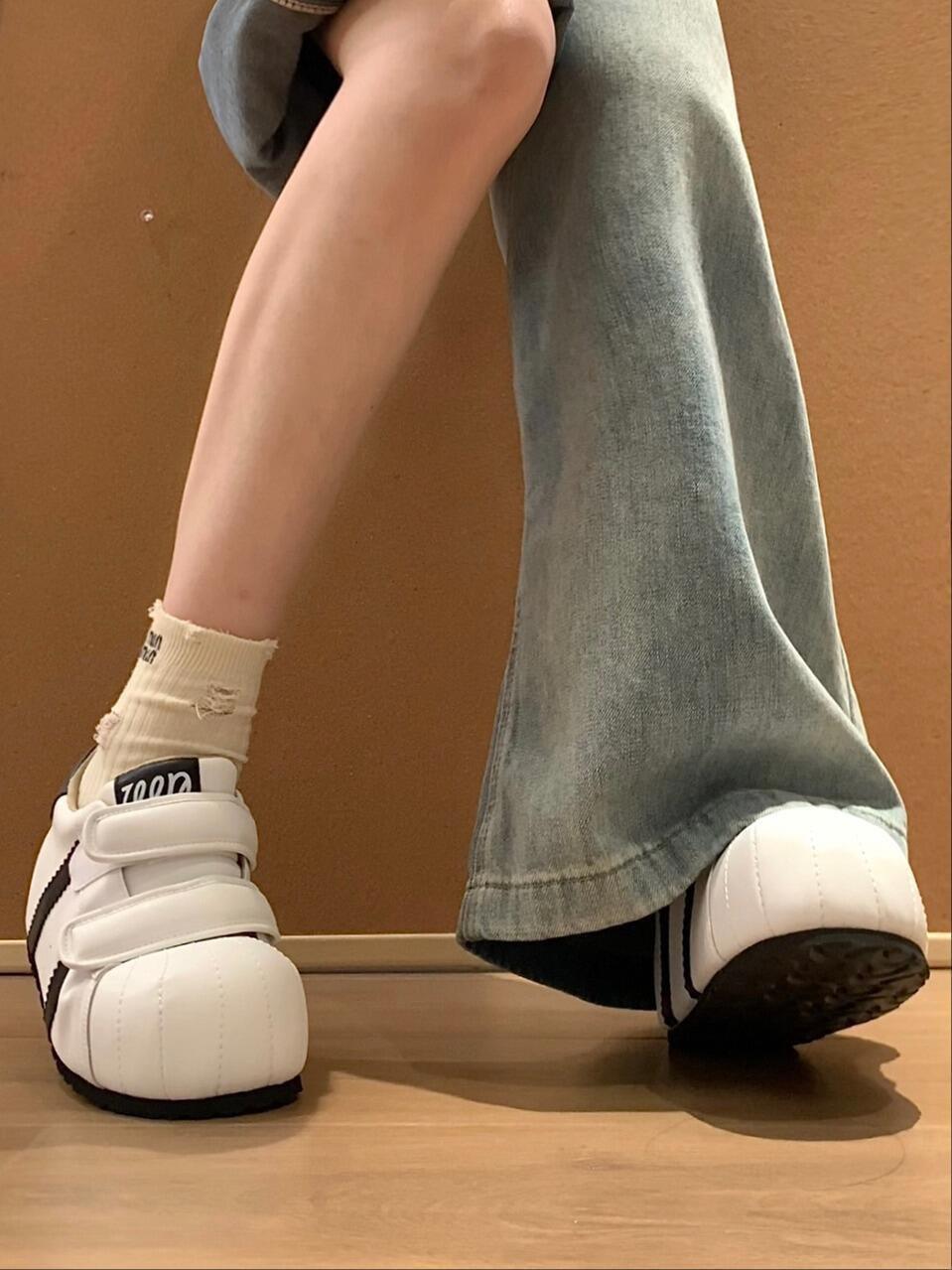 Women's shell-toe chunky shoes with 6CM internal height increase, Velcro closure, cute and quirky caterpillar bubble loafers