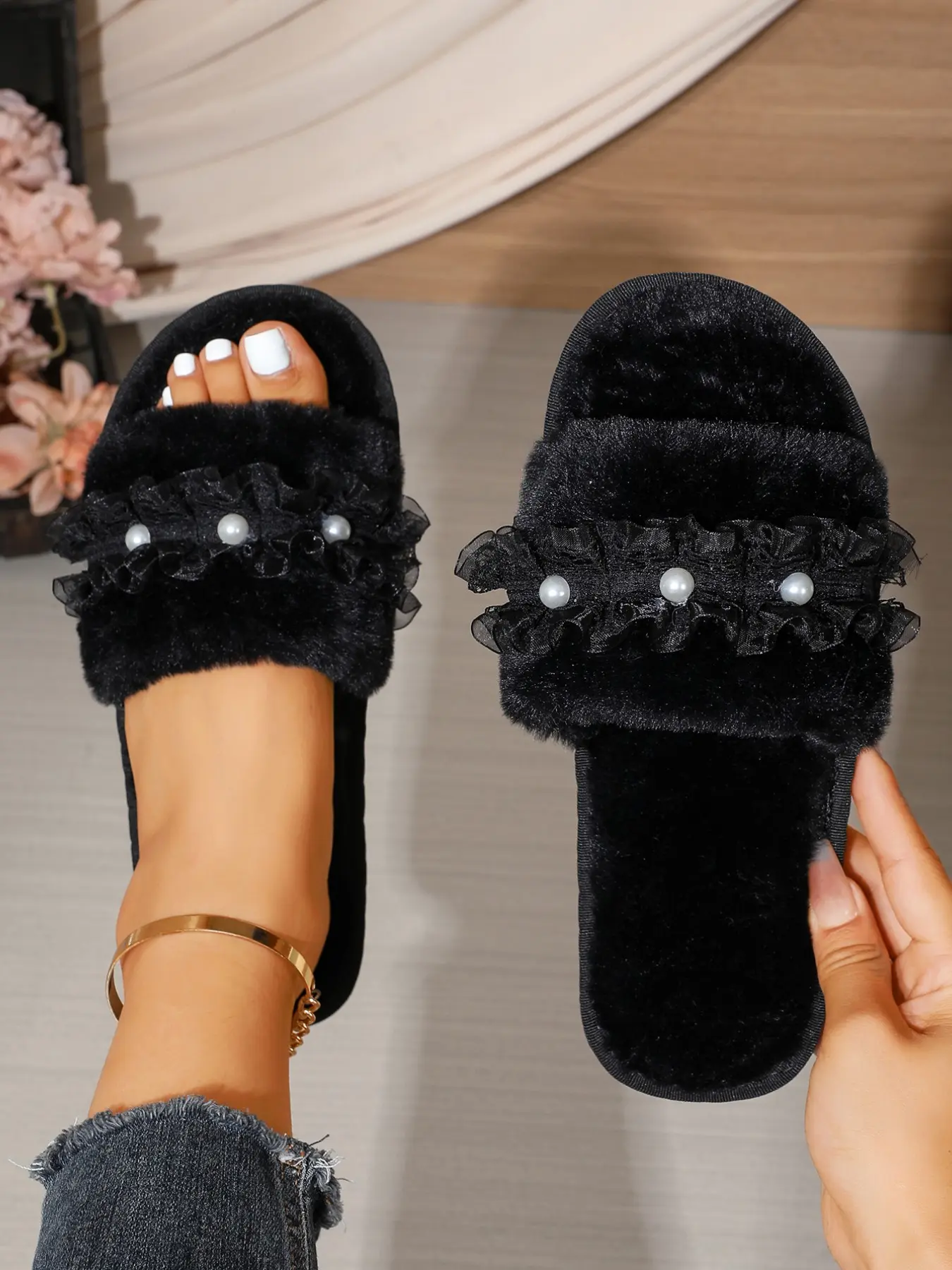 Women's Soft Plush Home Slippers, Rhinestone Pearl Petal Design, Casual Low-Heel Rubber Sole, Fall Winter Outdoor Indoor Shoes