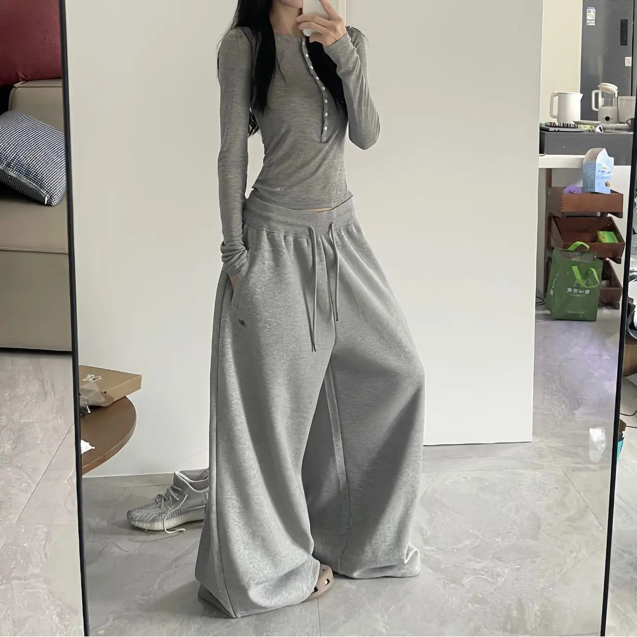 Oversize Woman Grey Black Sweatpants Y2K Korean Streetwear Loose Casual Jogger Pants High Waist All Match Drawstring Trousers