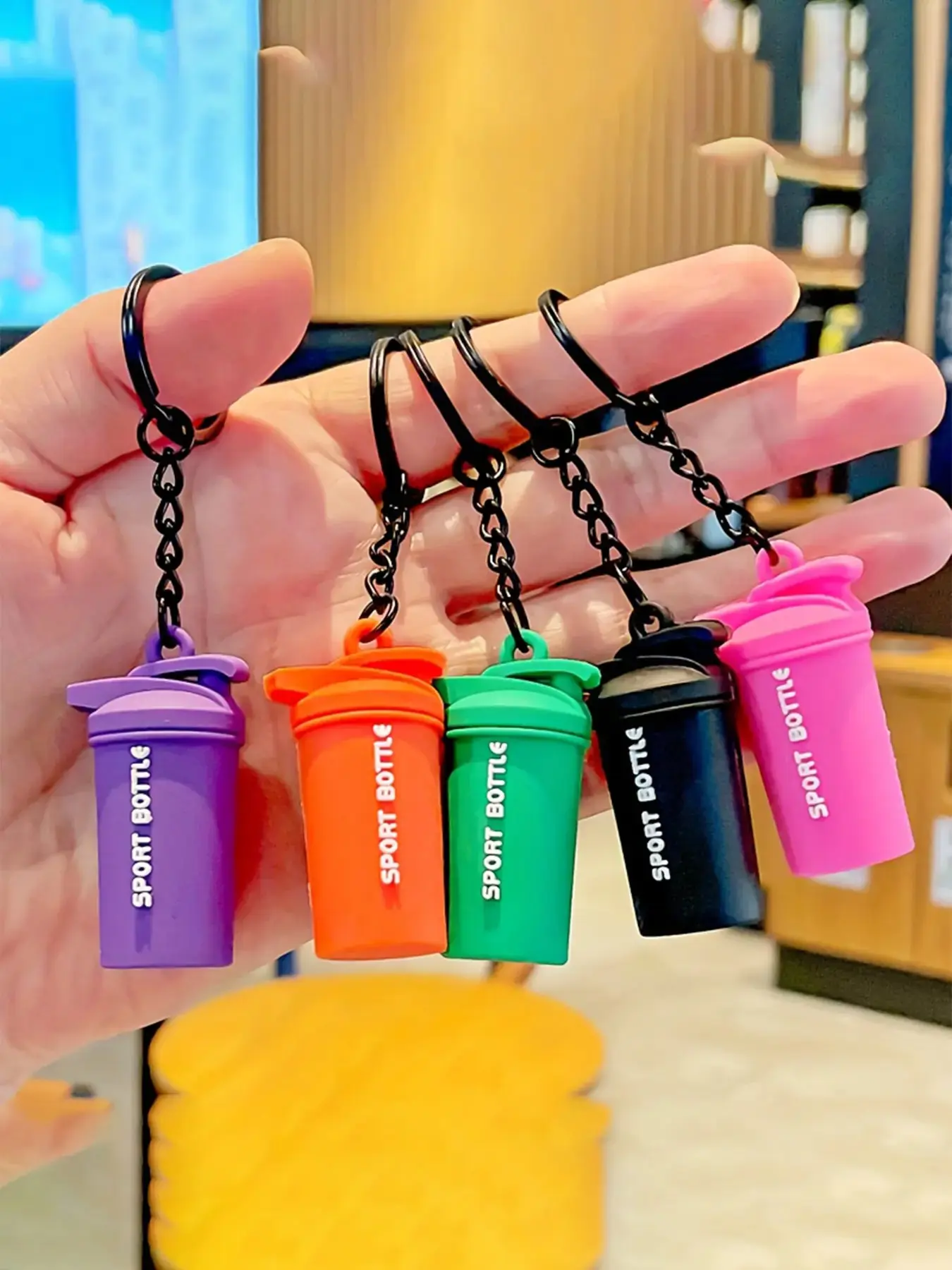 Back to School Gift Idea, Ins Y2K Multi-color Mini Sport Bottle Silicone Keychain, 3D Simulation Water Bottle Shaped Key Ring, Trendy Backpack Accessory for Students & Sports Enthusiasts