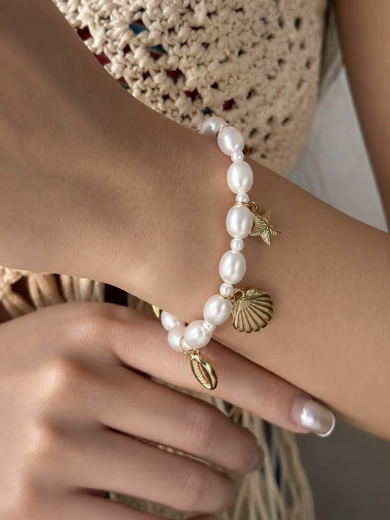 Summer Beach Ocean Series Bracelet for Women and Man, Statement Starfish Seashell Cowry Bracelet, Versatile Accessory for Seaside Travel & Vacation, Ideal for Beach Outfit, Aesthetic Photos, Birthday Gift