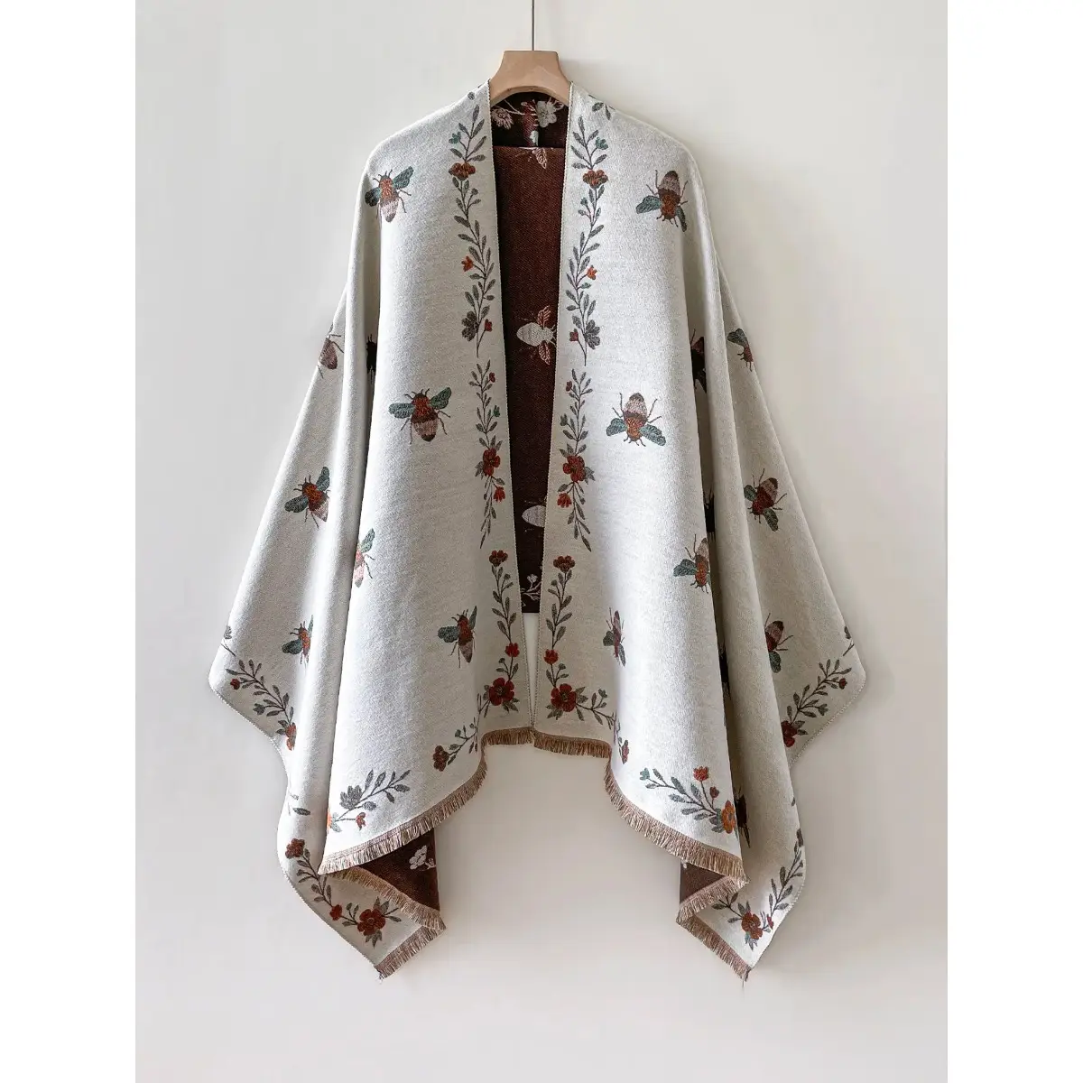 Unisex Boho Shawl with Italian Plant & Animal Print, Soft Satin Woven Wrap for Everyday Fall & Winter Wear, Warm Fashion Accessory, Plants, Tencel, Textured