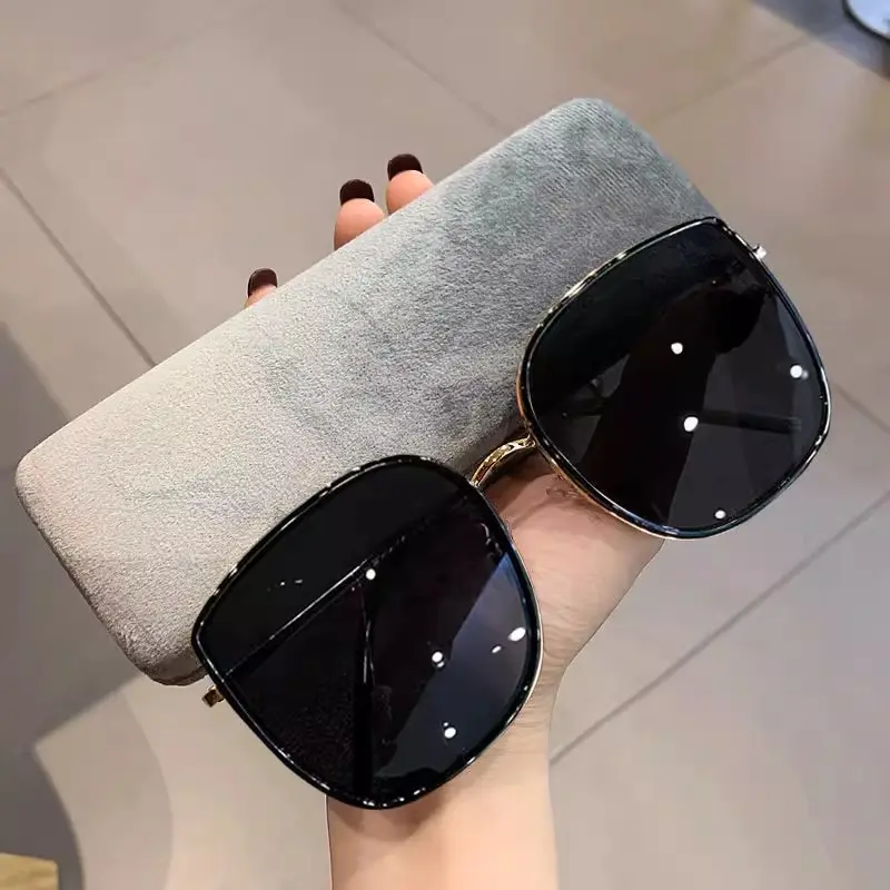 Unisex Oversized Square Sunglasses, Retro Solid Cream White & Black Frames, Ultra-Light Comfortable Face Slimming Eyewear for Driving & Everyday Use, Fashion Statement Accessories