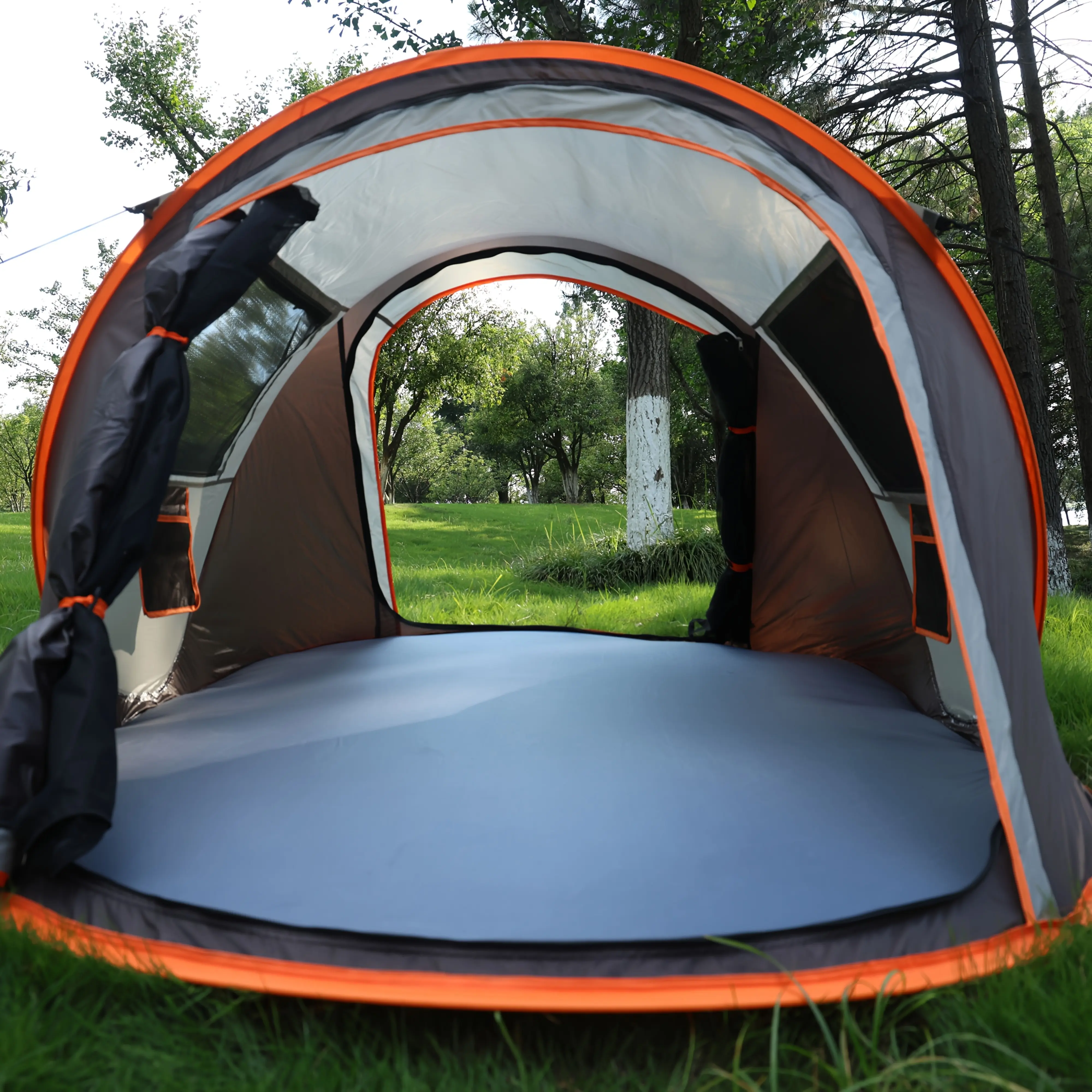 [Outdoor Camping] Fully Automatic Quick-Opening Small Tent Pop-Up Camping Outdoor Tent Material:: 190T Polyester Taffeta Pu2000Mm Bottom: 210D Oxford Cloth Pu2000Mm Strut: Glass Fiber 4.5Mm Ground Nail: 3.0Mm 8pcs (3*18Cm) Ro