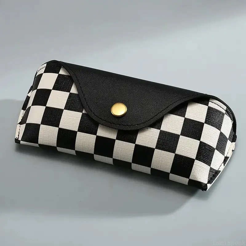 2026 U-Shaped Plaid Leather Glasses Case, PVC Buckle Soft Lining Scratch Proof Portable Sunglasses Storage For Travel Daily summerwins