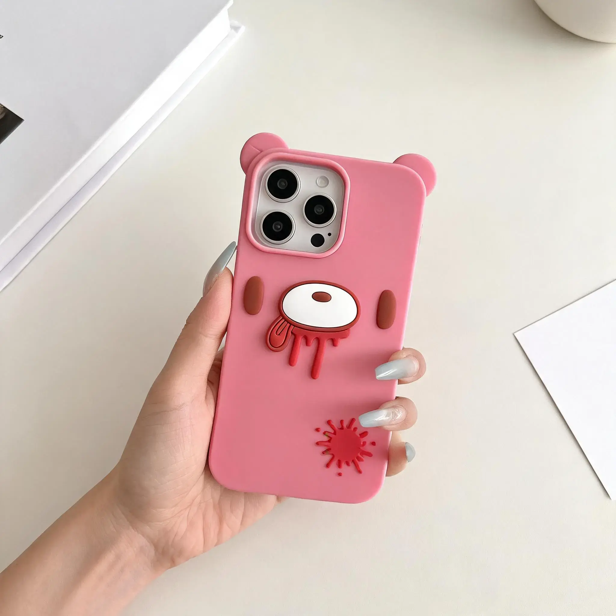 Creative and Unique Silicone Bear Smartphone Case Cover For iPhone 17 16 15 14 13 Pro Max  Cute Snow-White Bear Soft Shockproof Protective Case Shockproof Protective Covers
