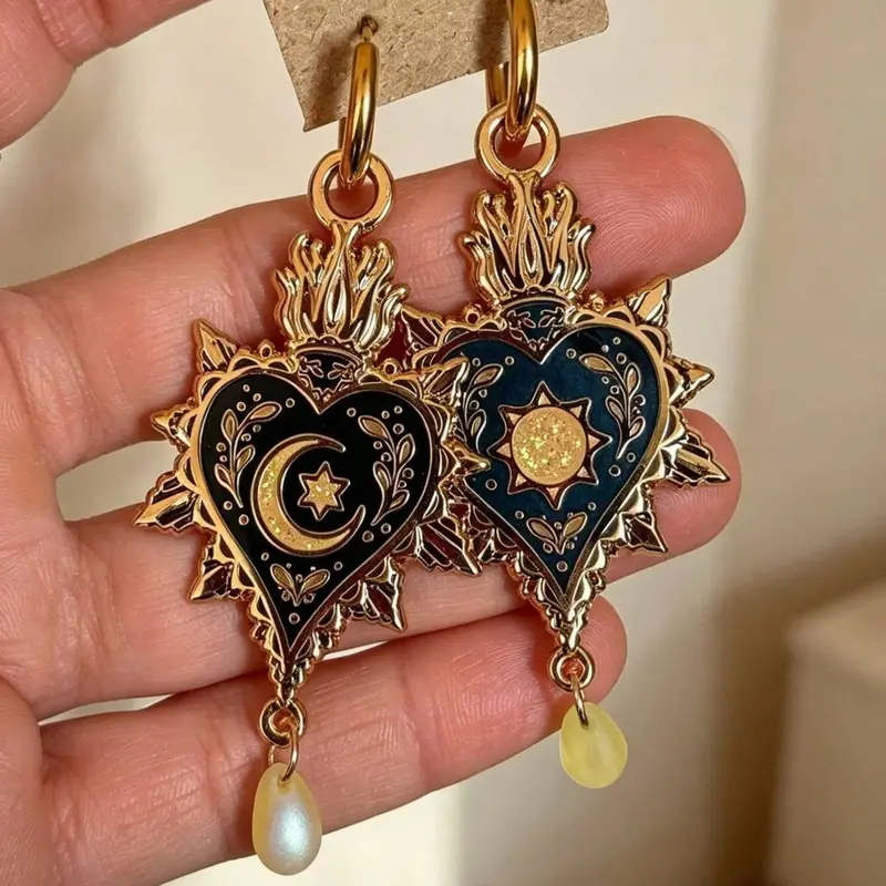 1 Pair Vintage Gothic Style Enamel Sun Moon Heart Teardrop Pendant, Women's Versatile Daily Casual Date Party Jewelry Good Earrings