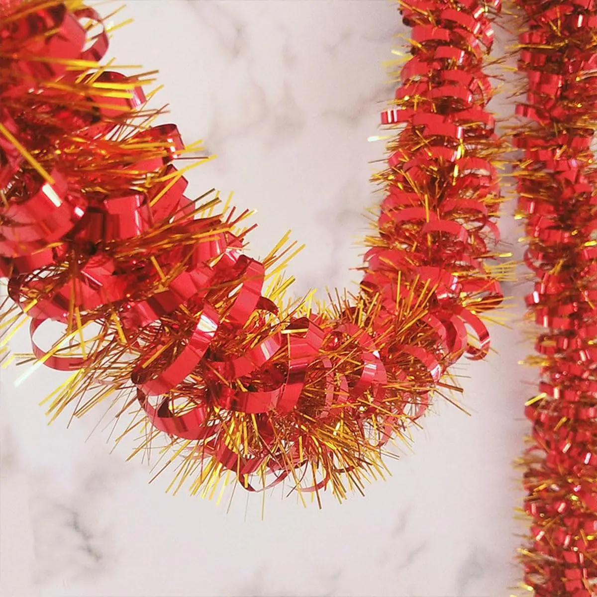 33Ft Christmas Tinsel Red Garland Xmas Tree Decorations Shiny Thick Long Metallic Twist Holiday Garlands Ceiling  Streamers for  Year Party Wedding Indoor Outdoor Ornaments -Red+