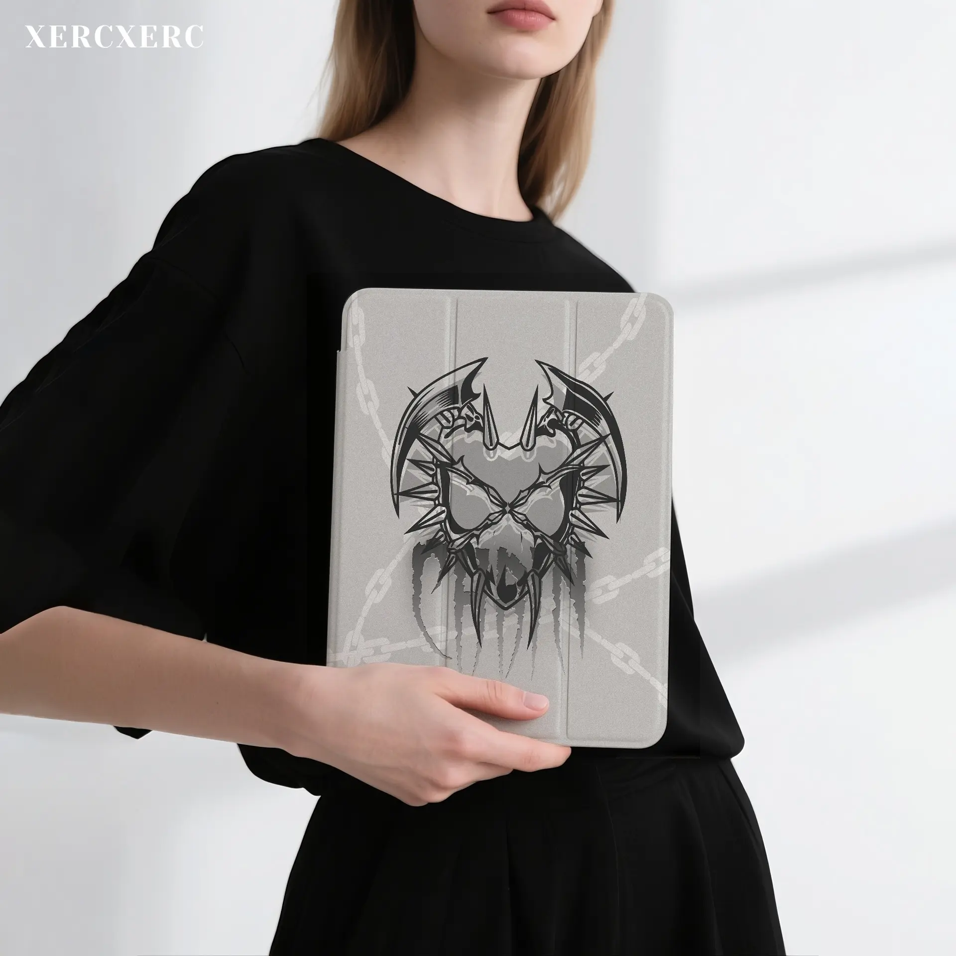 iPad case ipad accessories Spiked Skull & Chain Pattern Flip iPad Case, PU Cover TPU Shell, 3-Fold Stand, Pencil Slot, Shockproof, Auto Wake/Sleep, Back to School Gift for Air 11, A16, 9/10/11 Gen, Pro 12.9/11, 10.9/10.5, Mini 8.3, Galaxy Tab S10+/S9+/S8+