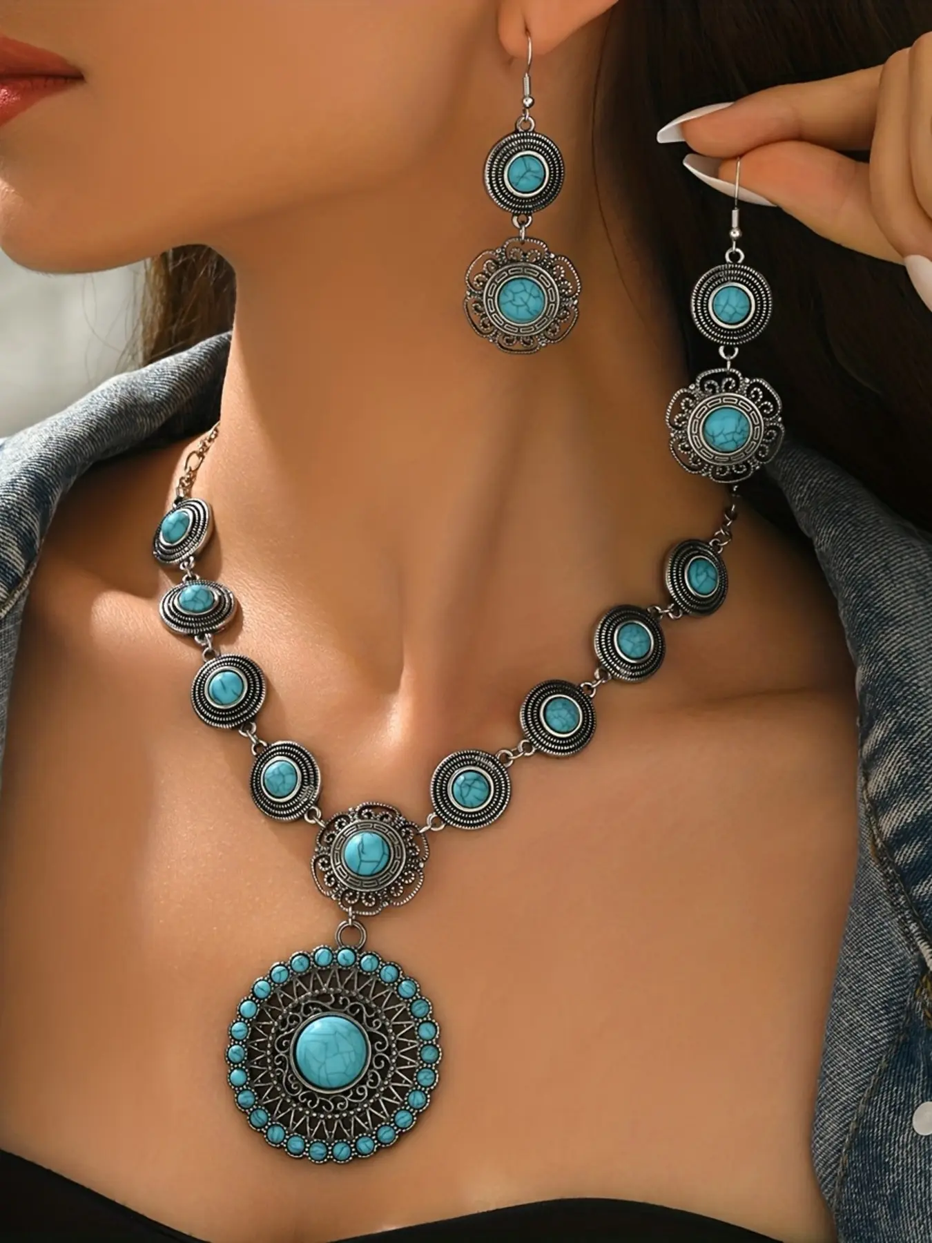 Women's Bohemian Turquoise Pendant Necklace and Earring Set, Chain Necklace & Earrings, Alloy Material, Vintage Design, Fashionable Boho Jewelry Set, Fall Winter Jewelry