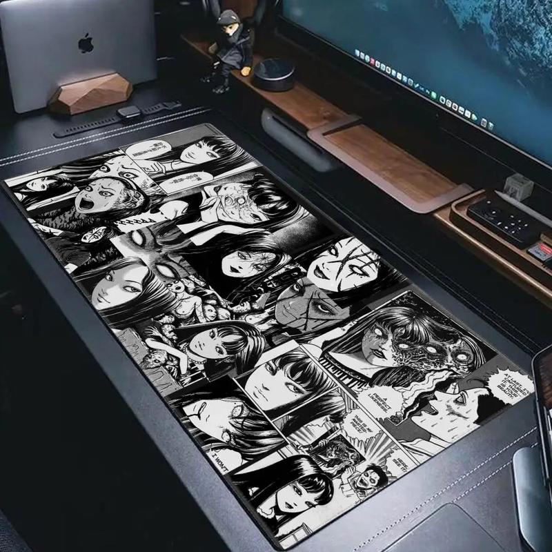 'Black and white Mouse Pad Cute HD branco Desk Pad Extended Gaming Keyboard Mats Large XXL Gamer Collage Horror Anime Mousepad'