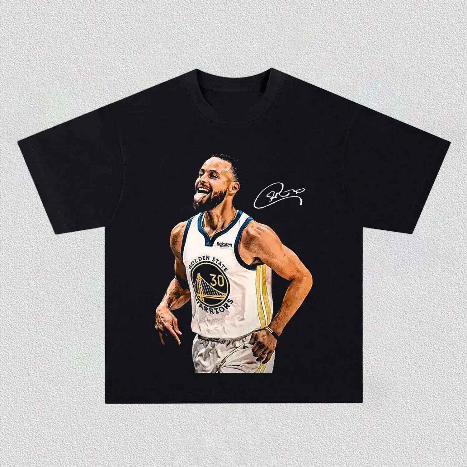 Retro Game Moment Close-Up Curry Warriors White Jersey Pose White Autograph Print Loose Box Fit Unisex Sports Streetwear Black Casual Tee