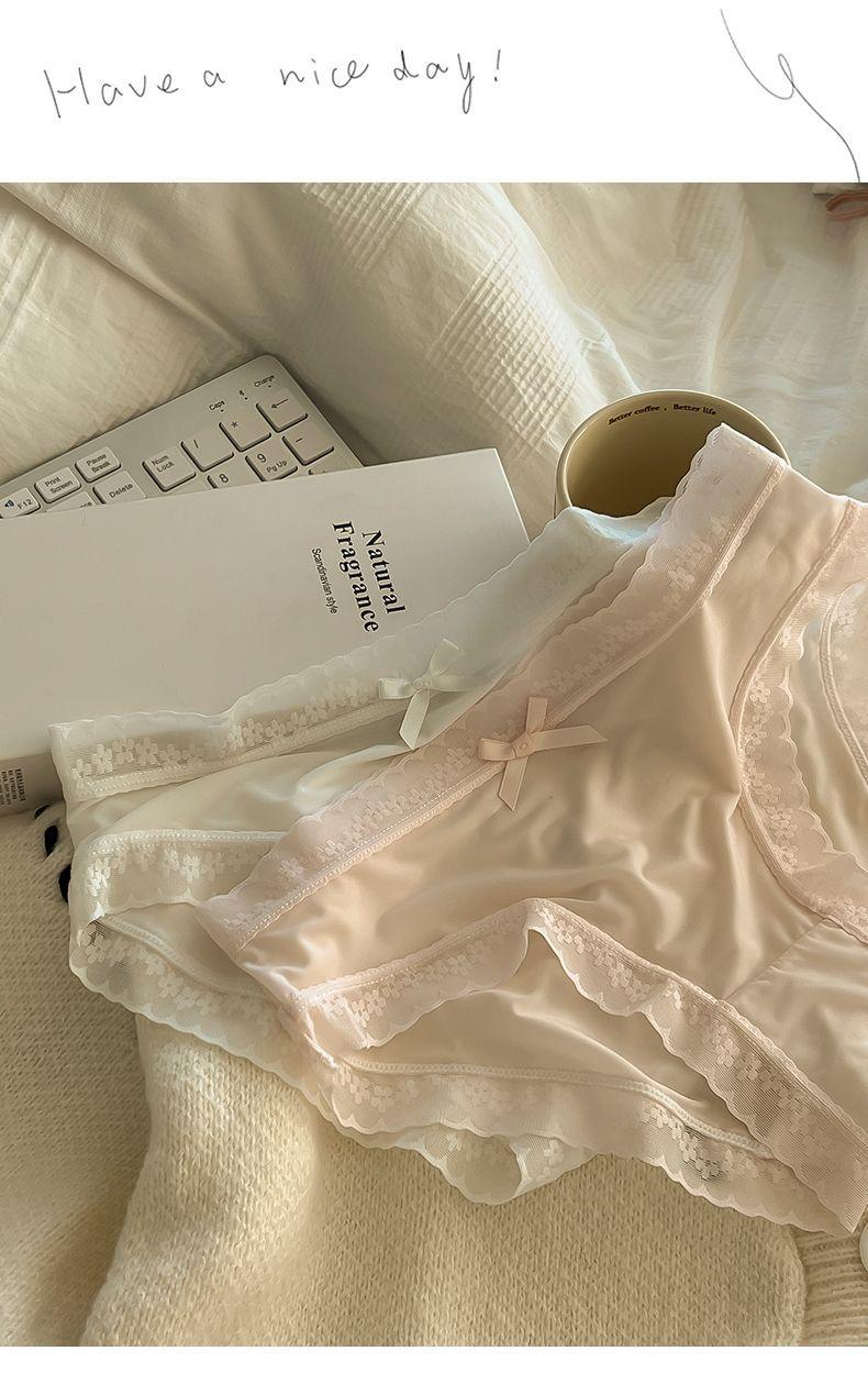 "Cream Girl" [Butt Mask Pants] Spring/Summer Color Ice Silk Panties for Girls, Mid-Waist, Quick-Dry, Lace Trim