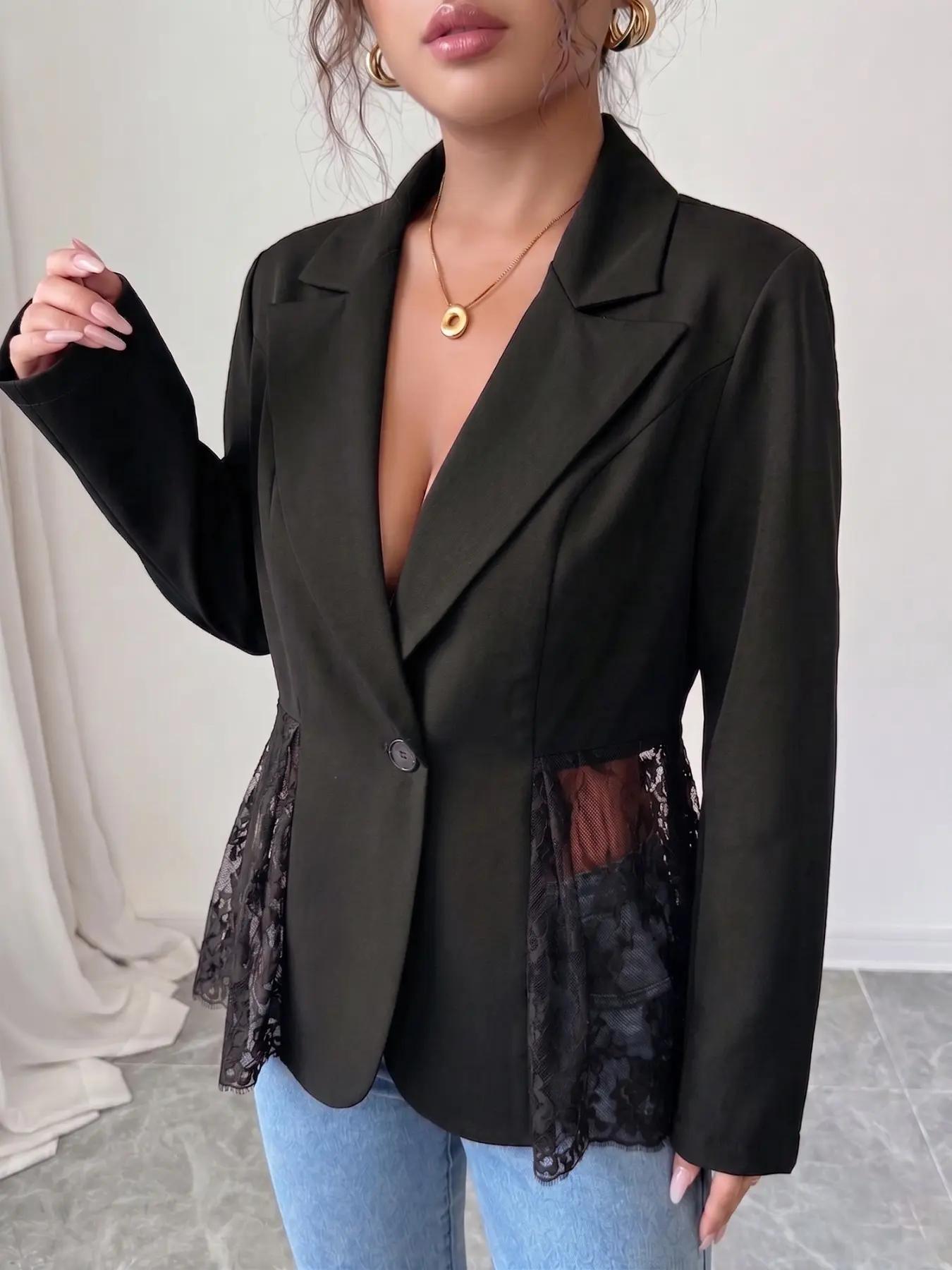 Women's Elegant Chic Statement Lace Patchwork Sheer Slim Fit Long Sleeve Blazer Jacket, Womenswear, Perfect for Office, Dates and Parties