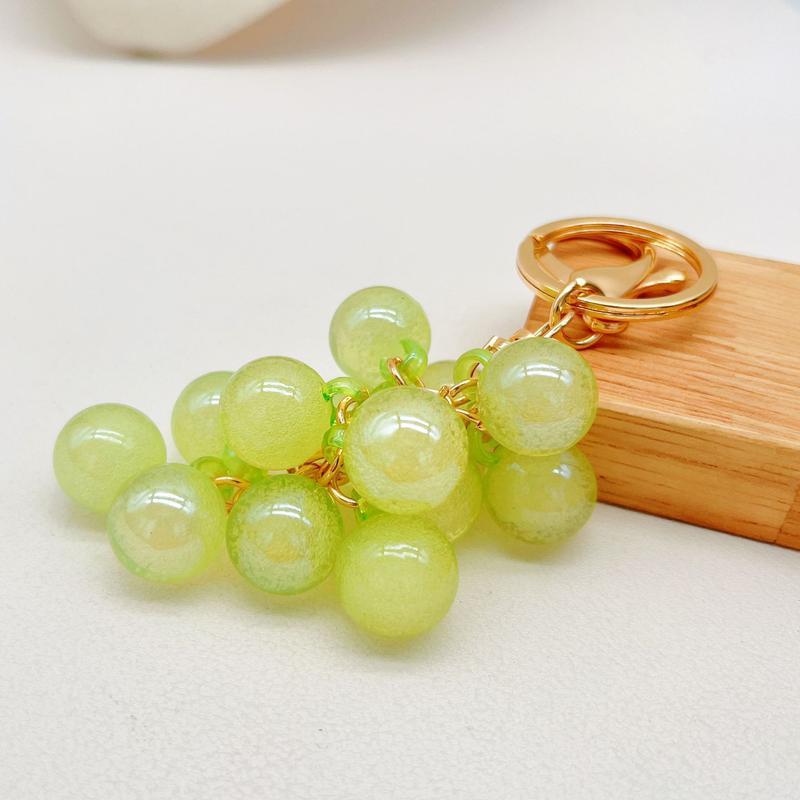 2PCS/3PCS/5PCS Grape Keychains, Creative Cute Bubble Jelly Grape Cluster Keychain Emulational Fruit Car Key Students' School Bag Pendant Gift