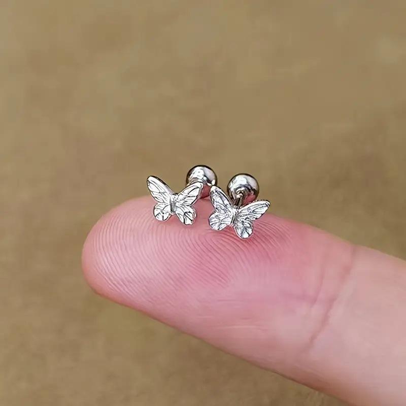 New handmade beaded pearl and rhinestone bracelet for women, Bohemian style, fashionable heart-shaped bracelet. Korean version. Fresh and elegant hollowed-out bow-shaped ear stud for women, screw fastened. Summer ear jewelry for women.