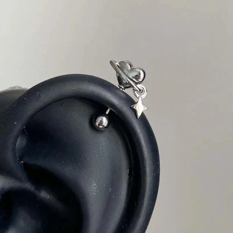 1 Pc Cute Heart Planet Ear Bone Nail for Women Stainless Steel Silver Color Love Star Piercing Earrings Y2K Party Jewelry Gifts