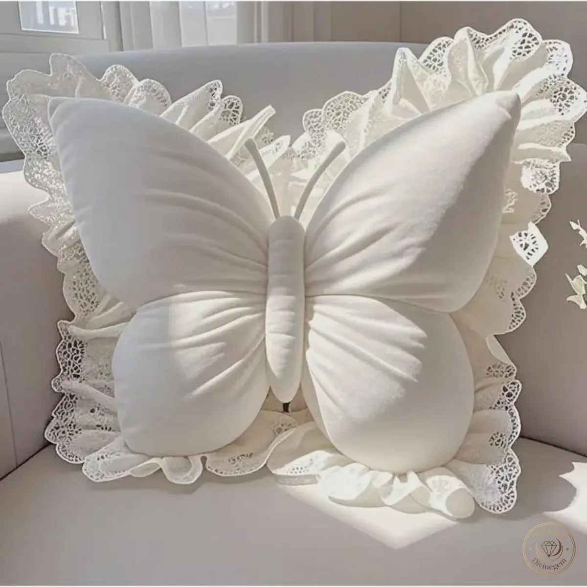 Lace Ruffled Butterfly Shaped Velvet Throw Pillow, Soft Stuffed Aesthetic Cushion, Ornate Home Decor Accessory Suitable For Sofa, Bed, Dorm And Indoor Leisure Space