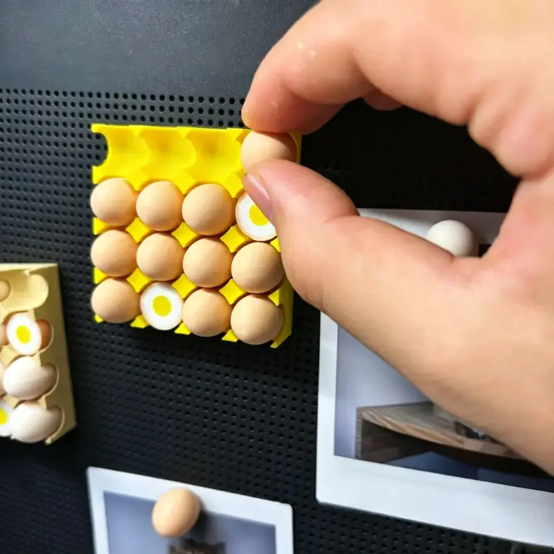 2pcs Egg Holder Refrigerator Magnet Sticker, Self-Adhesive Magnetic Photo Memo Paper, Perfect for Instant Photos and Notes, Convenient Kitchen Accessory, Photo Magnets, Fridge Magnet