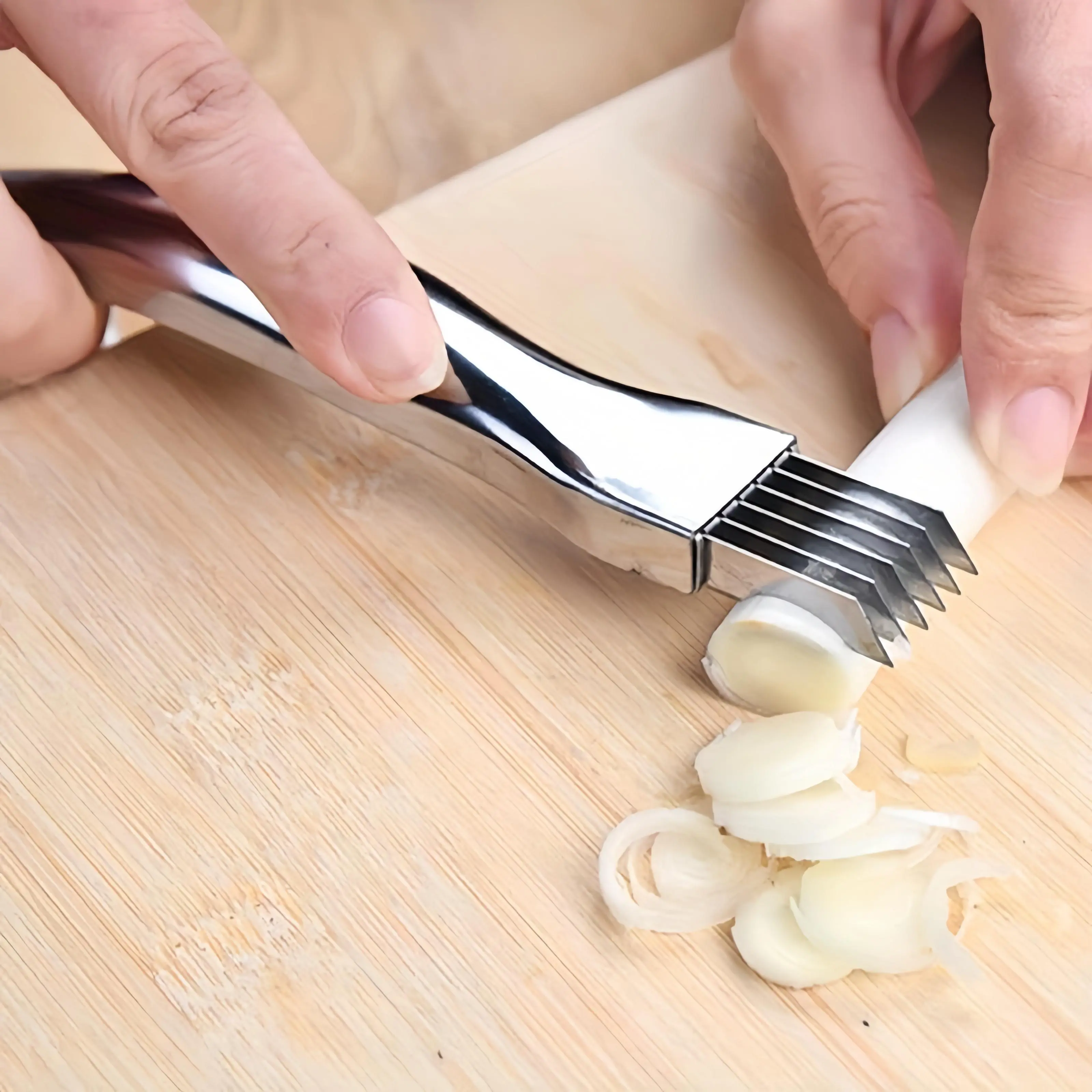 1pc Multi-Function Stainless Steel Vegetable Slicer - Ideal for Onions, Garlic, Tomatoes - Handheld Onion Cutter Grater with Multiple Blades for Efficient Slicing - Essential Kitchen Gadget, Vegetable Slicer And Chopper