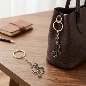 Personalized Initial Keychain For Gifts 26 Letter Metal Charm European Trendy Style Birthday Travel Souvenir Graduation Party Favor For Friends Couples Classmates