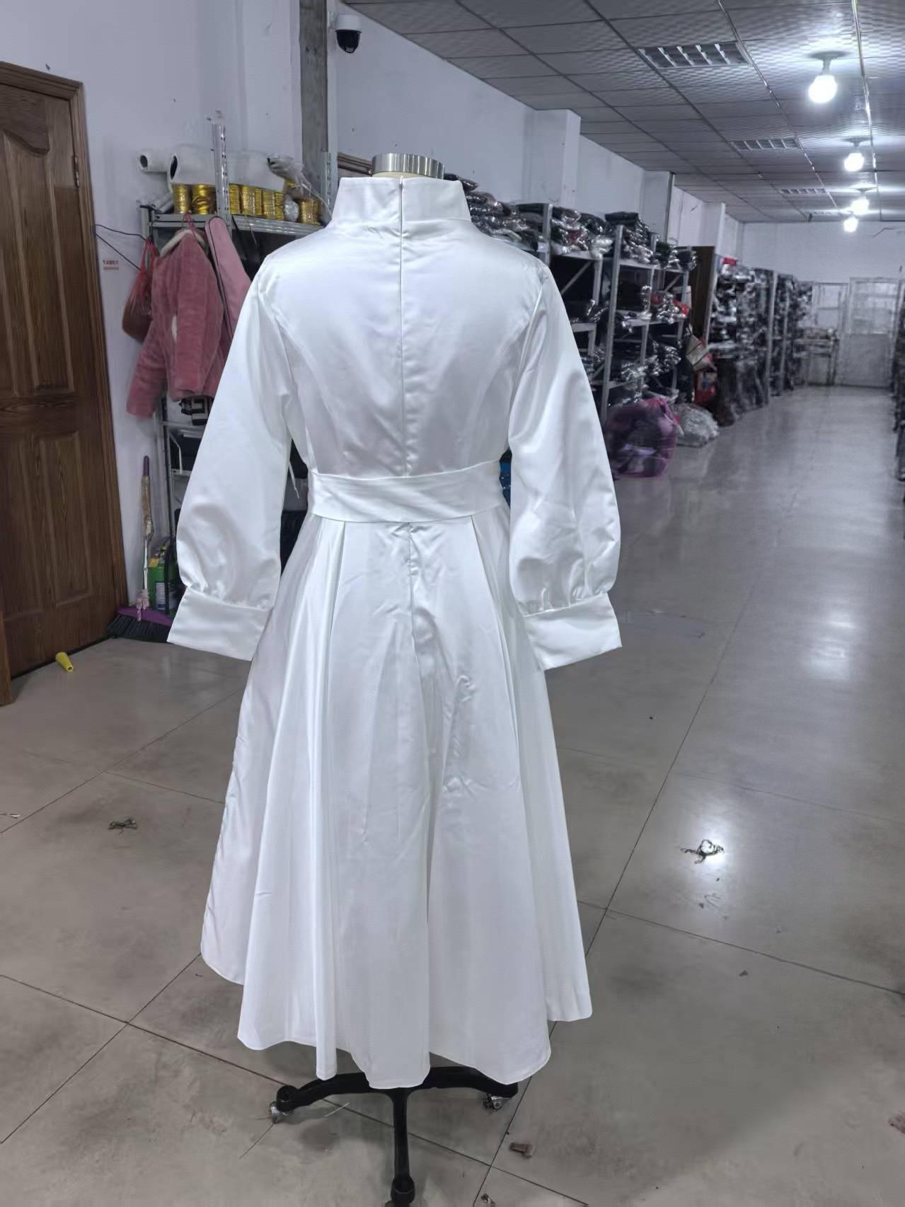 French Light Wedding Dress for Bride, Retro Minimalist Forest Style, Stand Collar, Long Style, Elegant V-Neck Going-Away Evening Dress for Women