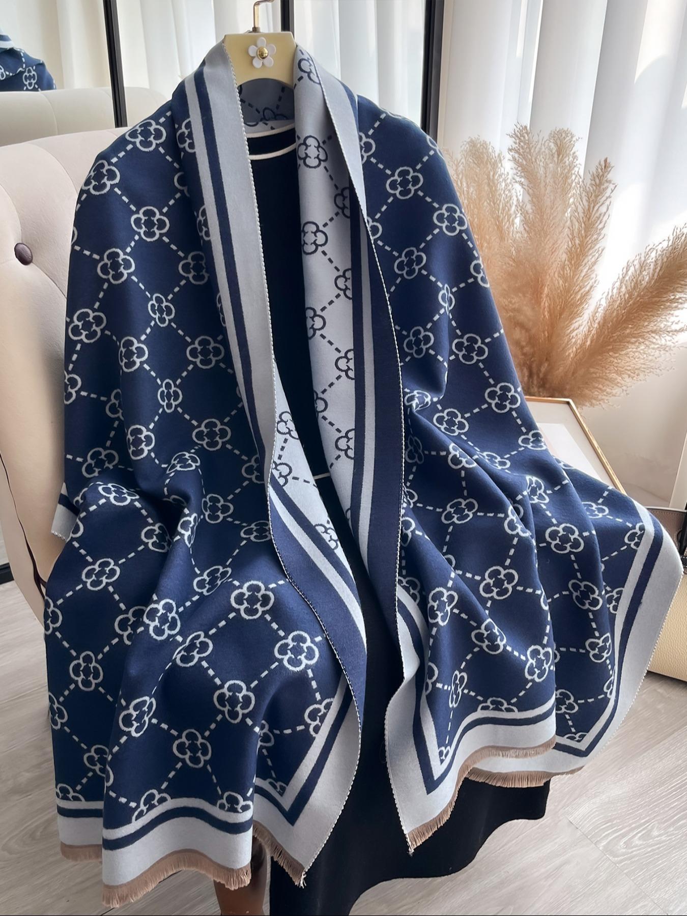 Double Sided Four-leaf Clover Print Scarf, Blanket Scarf, Tassel Decor Elegant Soft Warm Floral Print Shawl for Fall & Winter, Fashion Accessories for Women & Men