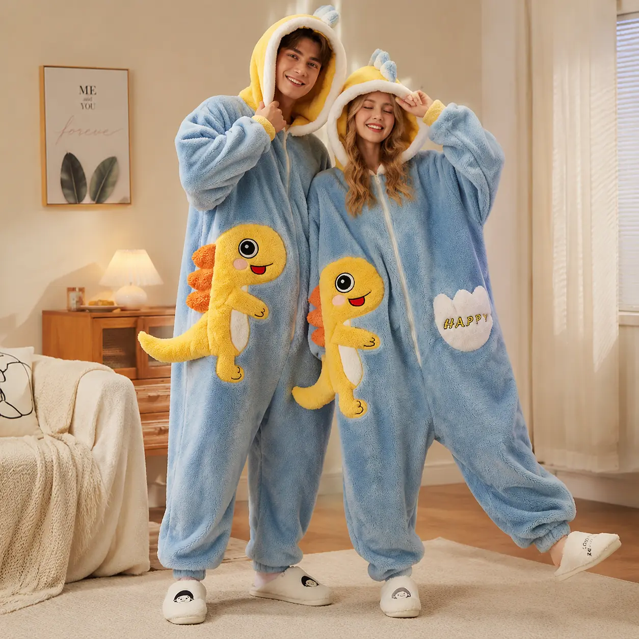 Couple Wearable Blanket with Hood, Soft Coral Fleece Blanket Hoodie for Adults, Cute Cartoon Animal Design Cozy Winter Blanket, Warm Plush Oversized Throw Blanket for Home Sofa Bed Gift