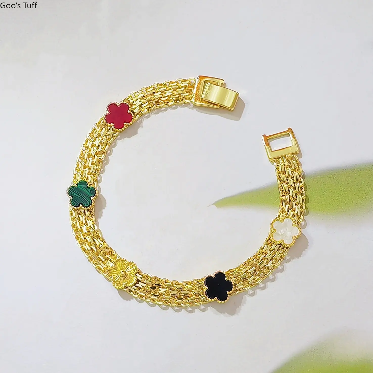 Bracelet Clover Bracelet Colorful Wide‑Chain Five‑Leaf Clover Bracelet White Mother‑of‑Pearl Inlay Personalized Decorative Hand Jewelry for Women Daily Wear Date Party Occasions