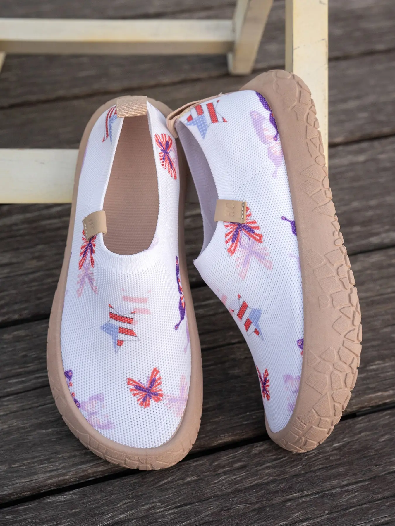 Butterfly Print Slip-On Casual Walking Shoes for Women, Breathable Slip Ons, Breathable Textile Upper, Anti-Slip PVC Sole, All-Season Ankle Boots
