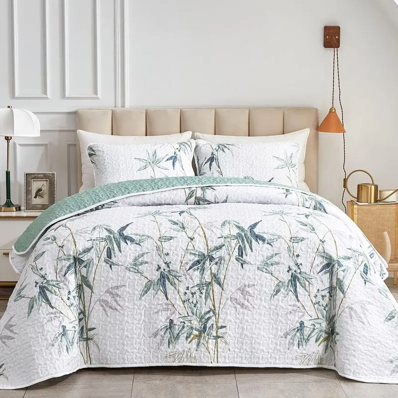 Botanical Quilt Set Full Queen Green Leaf Reversible Soft Microfiber Lightweight Bedspread 3 Piece Set