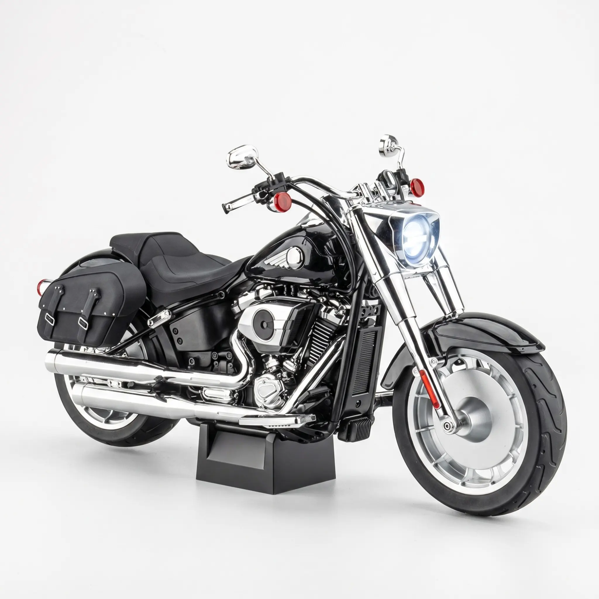 HY Compatible 1:6 Harley-Davidson Fat Boy Collectible Model, Alloy Die-Cast Scale Collectible Motorcycle with Jet and Sound Effects, Display Stand Included, Gift for Kids and Collectors