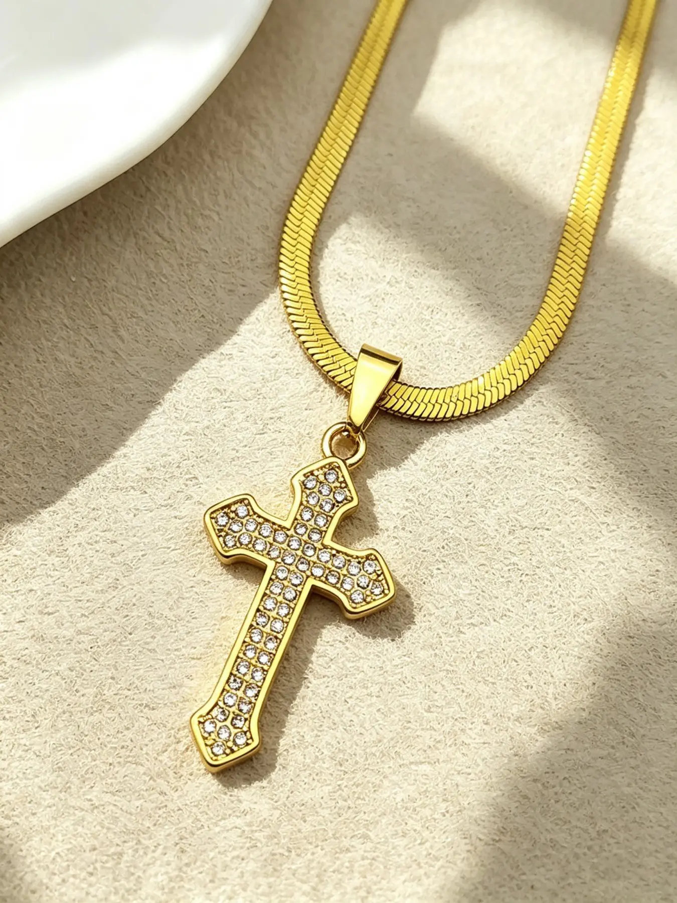 Christian Cross Rhinestones Pendant Necklace for Women Men Gold Color Stainless Steel Catholic Blade Chain Amulet Jewelry