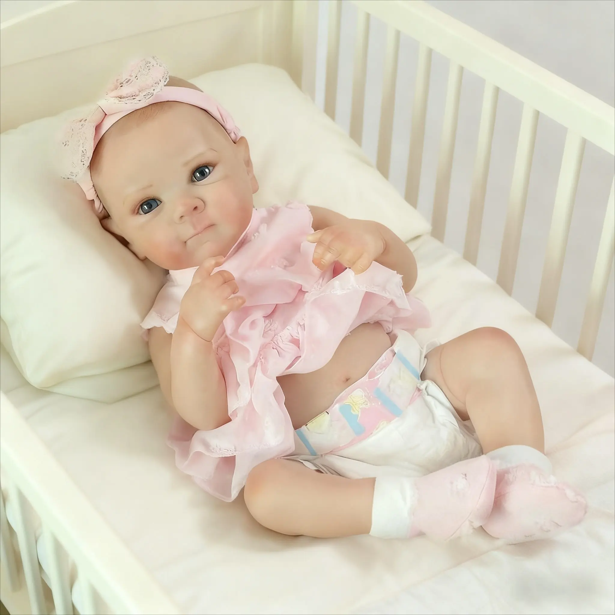 19 Inch Realistic Baby Doll, Soft Rubber Material, Waterproof, Suitable for Children Aged 3+, Perfect Gift, Lifelike Newborn Appearance