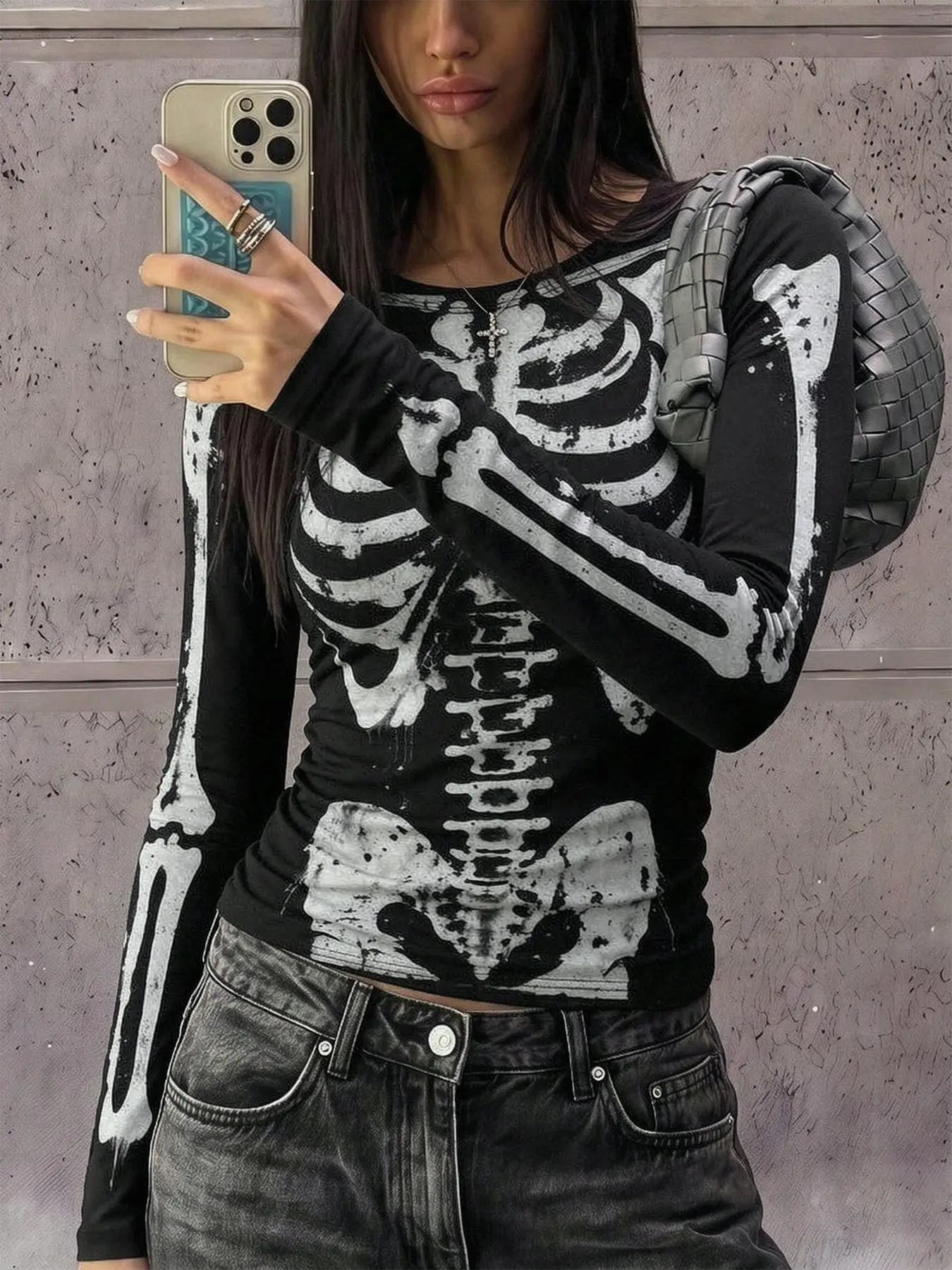 Women's Halloween Skull Skeleton Print Long‑Sleeve Top, Slim Fit Boat Neck Gothic T‑Shirt for Theme Parties, Streetwear & Hip‑Hop Outfits, Graphic Tee