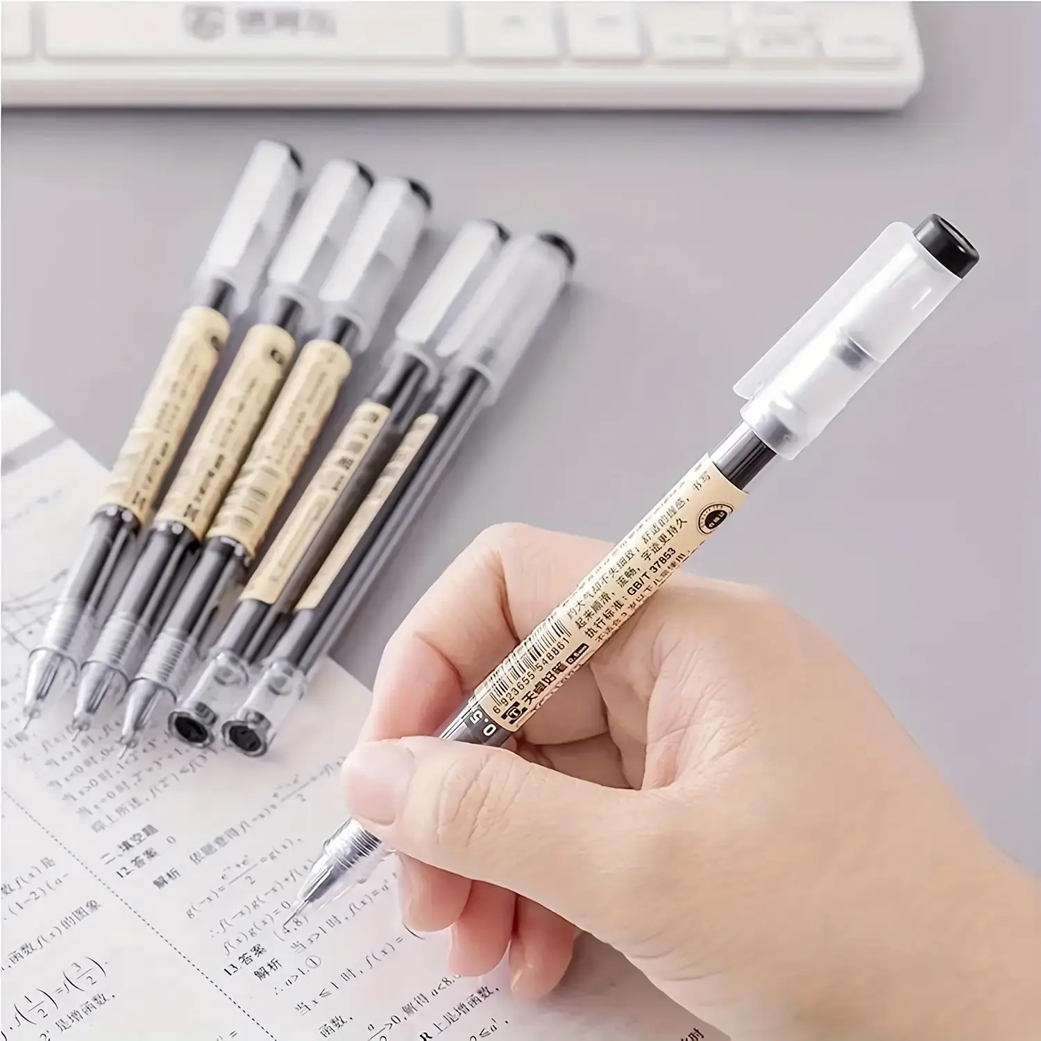 9 ultra-thin pointed ballpoint pens, Japanese ultra-thin 0.35mm black, red gel pens, fine point pens, sliding ball design, slim and smooth writing experience, suitable for diary stationery and school supplies, College student pen