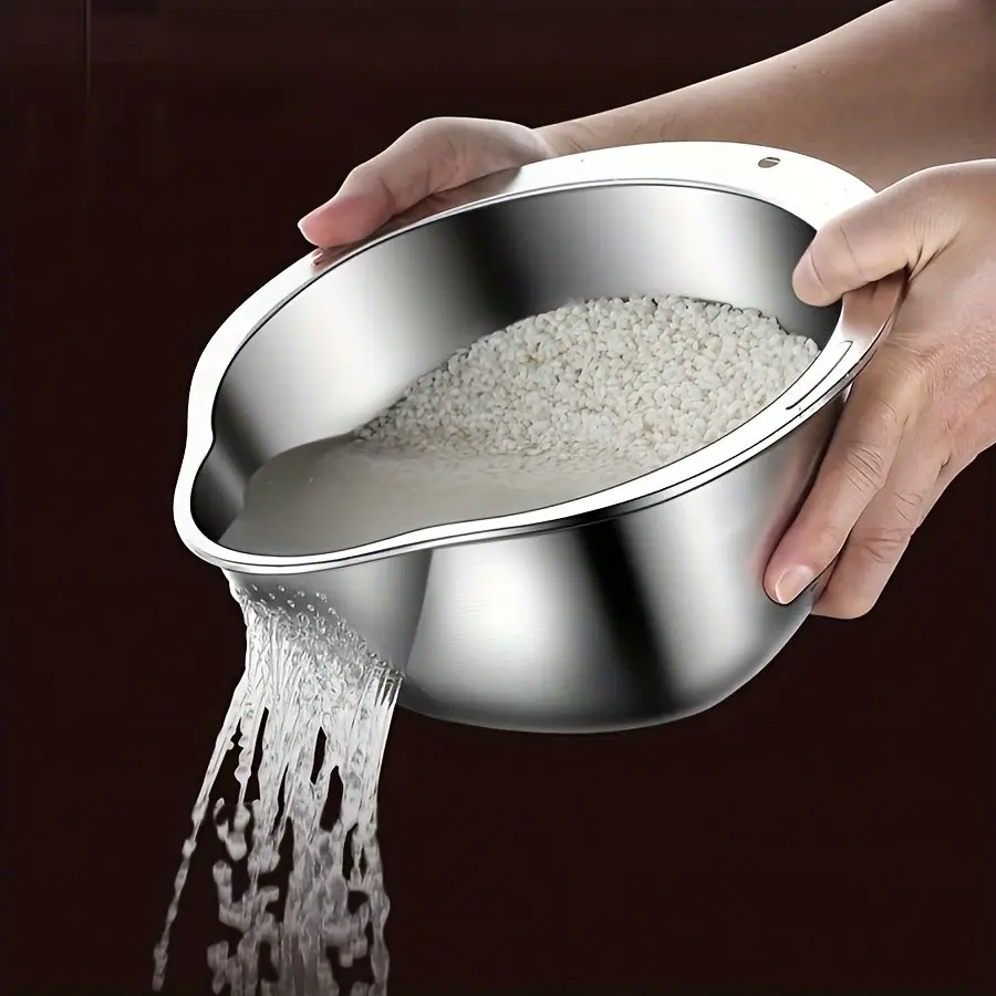 5.5 Quart Large Stainless Steel Strainer Basket Heavy Duty Food Strainer Rustproof Dishwasher Safe BPA Free for Pasta Vegetables Fruits Kitchen Colander for Home And Restaurant