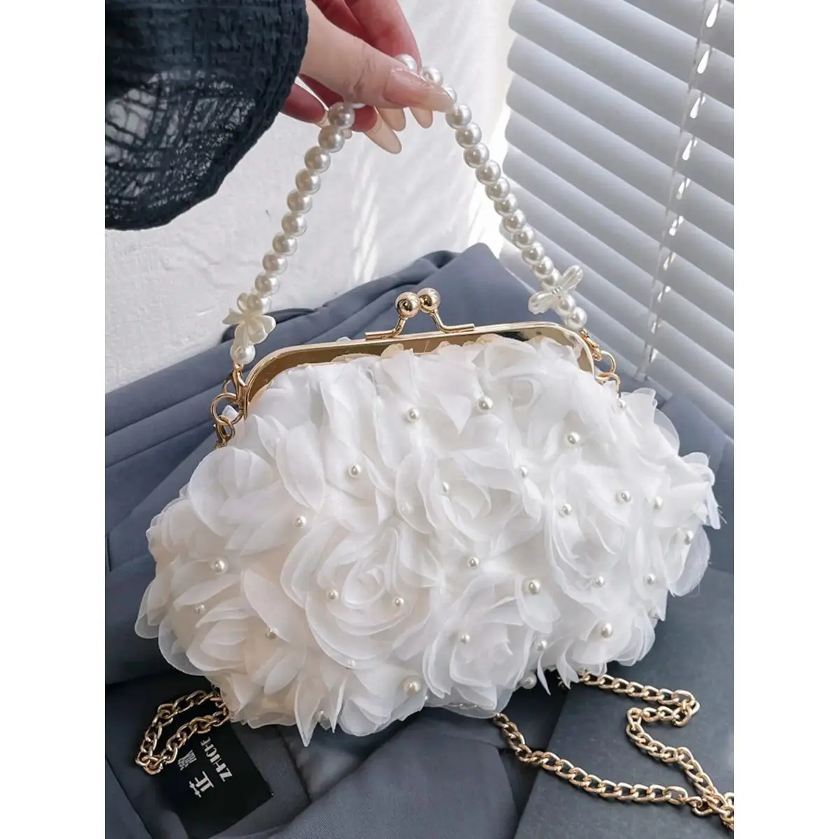Women's Shoulder Bag, Funky Ethnic Floral Fluffy Purse with Metal Chain for Casual Daily Use, Dating & Parties, Glamorous, Romantic, Elegant, Commute, Fashion