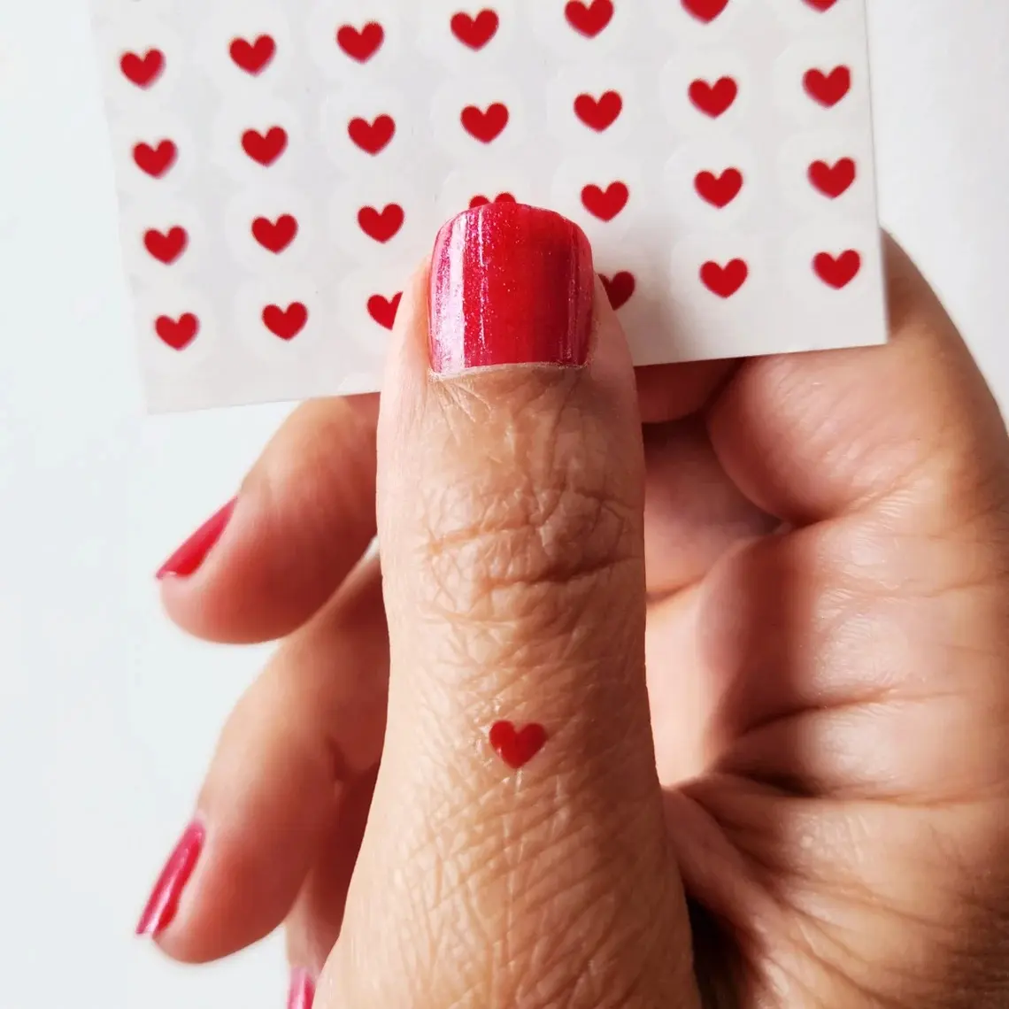 1pc Tiny Red Hearts Temporary Tattoo